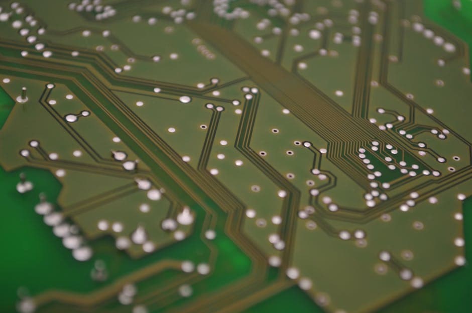Red Hat e Intel desafían la dependencia de GPUs con inferencia IA escalable para empresas