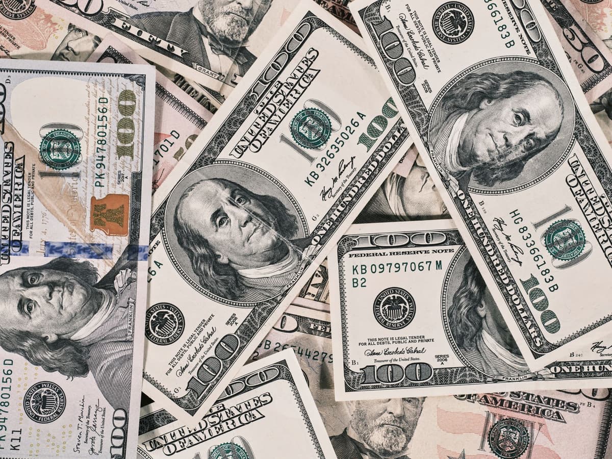 El lado oscuro de la IA: por qué Amazon emitió USD 25.000 millones en deuda