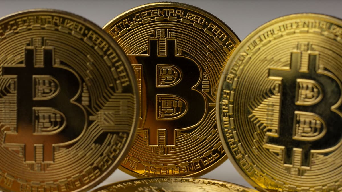 MicroStrategy sube tras captar 1.150 millones: el riesgo de convertir deuda en Bitcoin