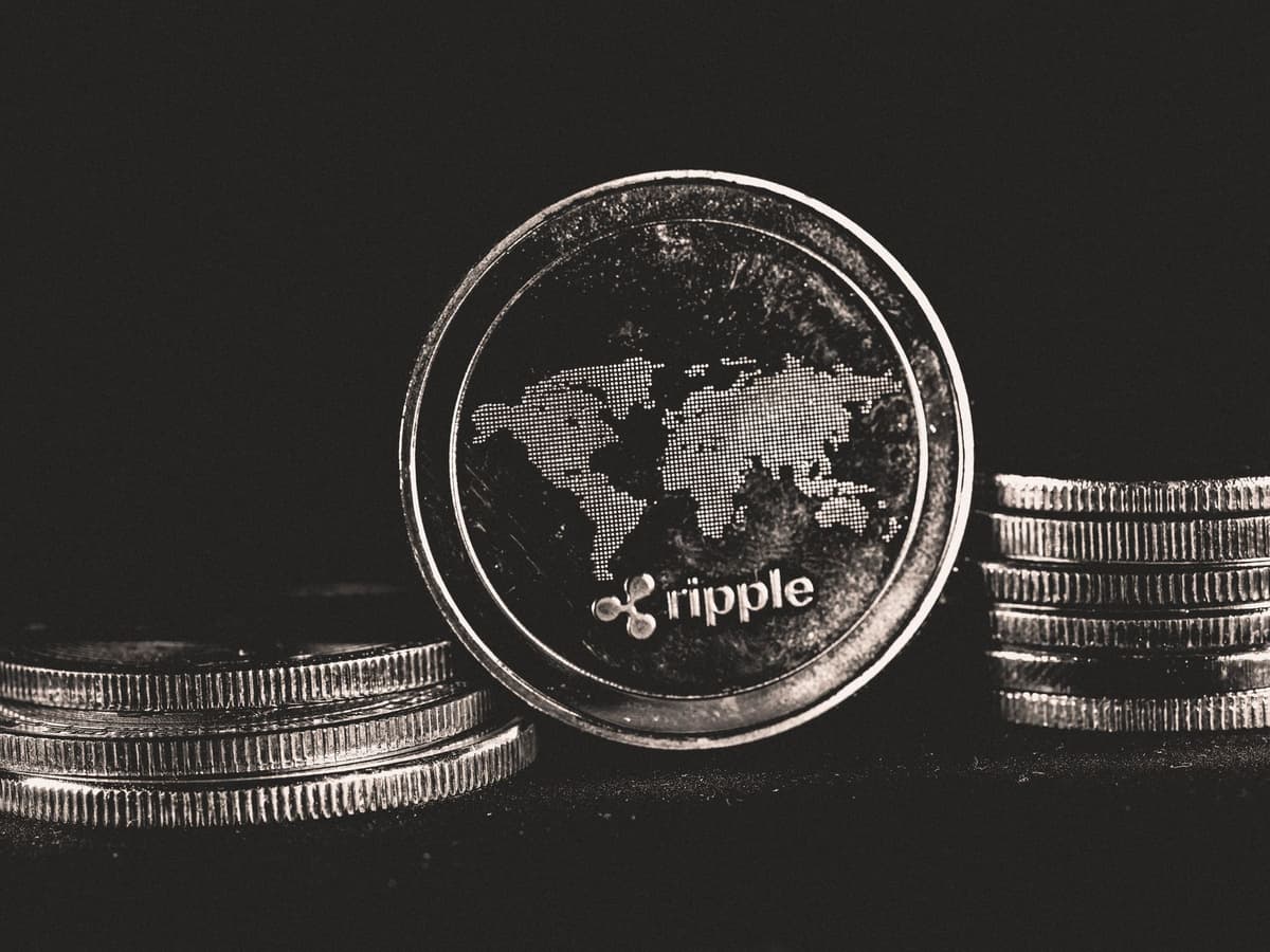 Acciones de Bitmine tocan mínimos históricos: el ajuste de Ethereum castiga su valoración real