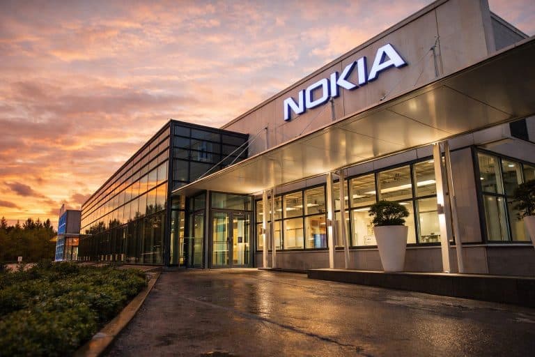 Nokia: Presión máxima en la AGM con IA, dividendos y relevo presidencial.